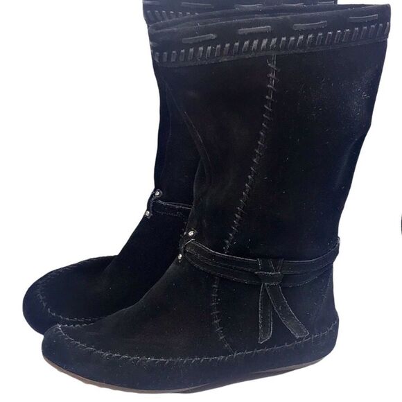 Minnetonka Boots Black Genuine Suede Boots Pull On SZ 9 Boho Western Southwest Y - Picture 1 of 14